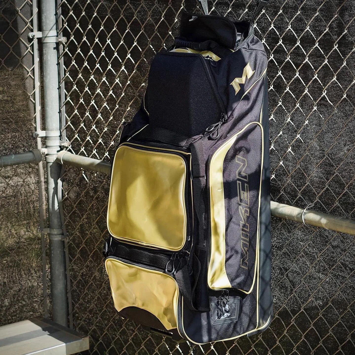 2022 Miken MK7X Championship Wheeled Roller Bag (Freak Gold Series): MKMK7X-CH-GLD 2 2022 Miken MK7X Championship Wheeled Roller Bag (Freak Gold Series): MKMK7X-CH-GLD - Image 2