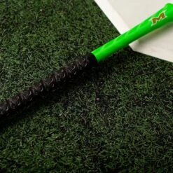 2023 Miken Limited Edition Freak "Lucky" 12.5" USSSA Slowpitch Softball Bat: MSU3FLKL -EASTON Shop MSU3FLKL Lifestyle 4